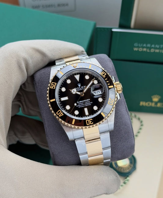 ROLEX SUBMARINER GOLD & BLACK