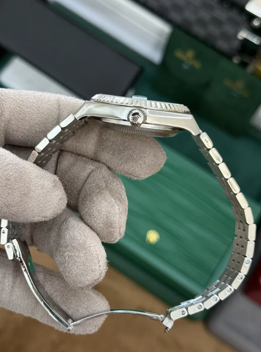ROLEX LAND-DWELLER NEW “2025” PLATINUM