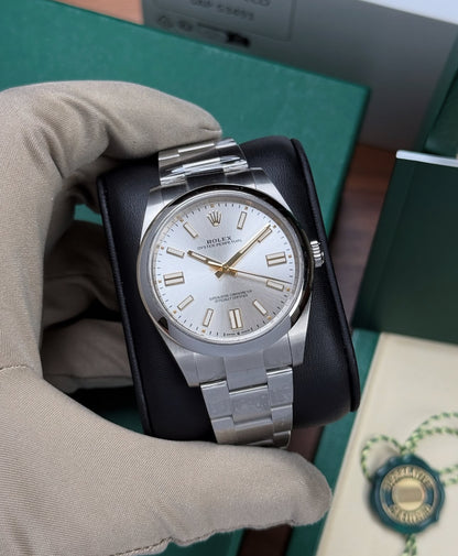 ROLEX OYSTER PERPETUAL SILVER DIAL