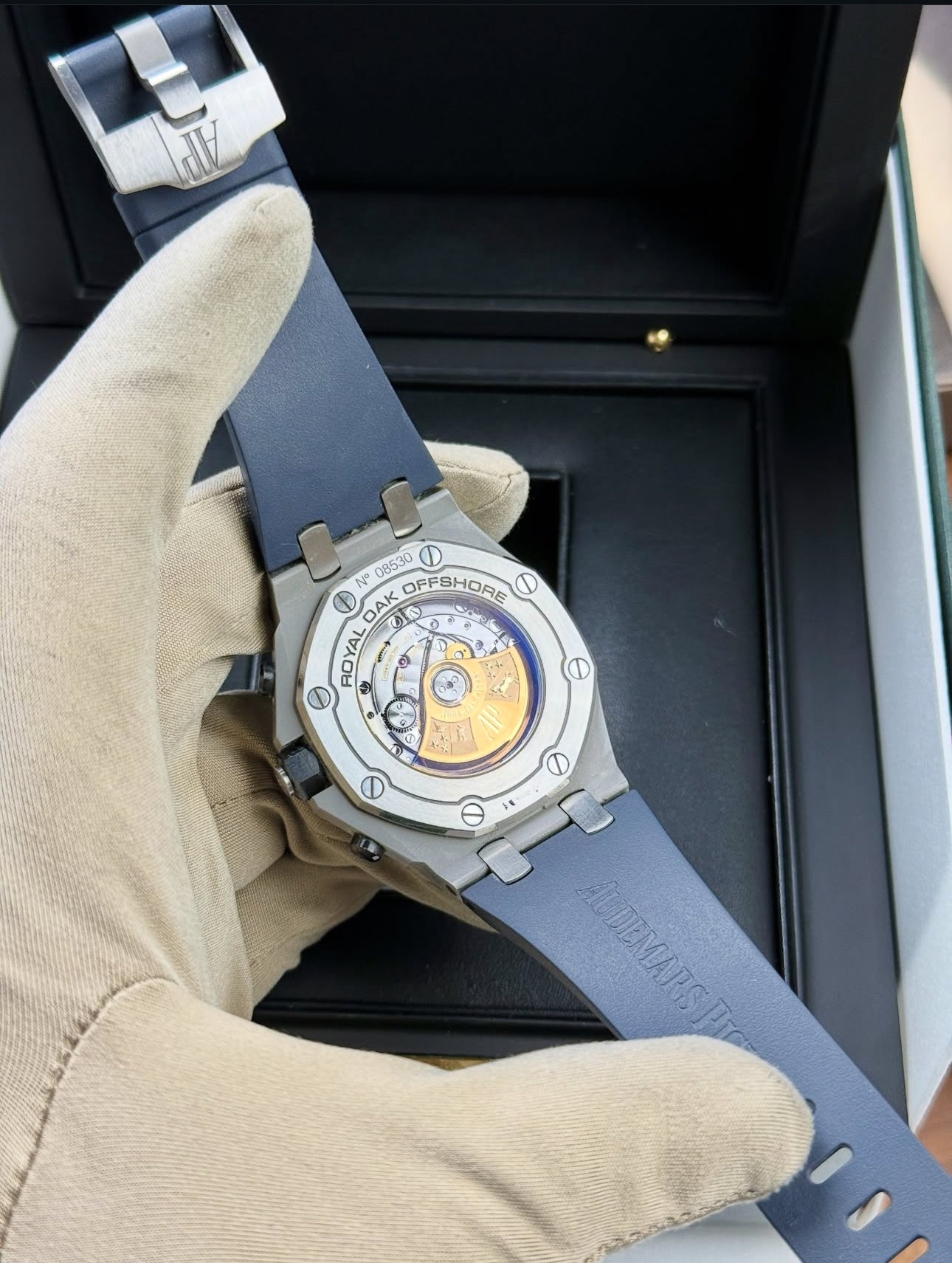 AUDEMARS PIGUET ROYAL OAK OFF-SHORE BLUE