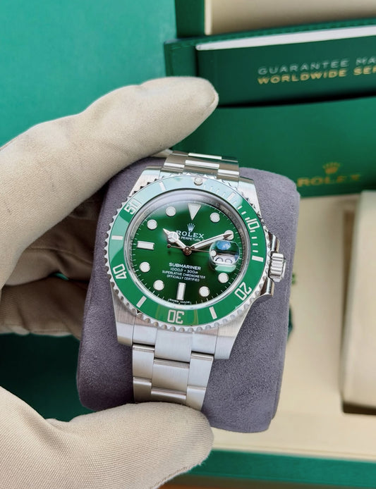 ROLEX SUBMARINER DATE “HULK”