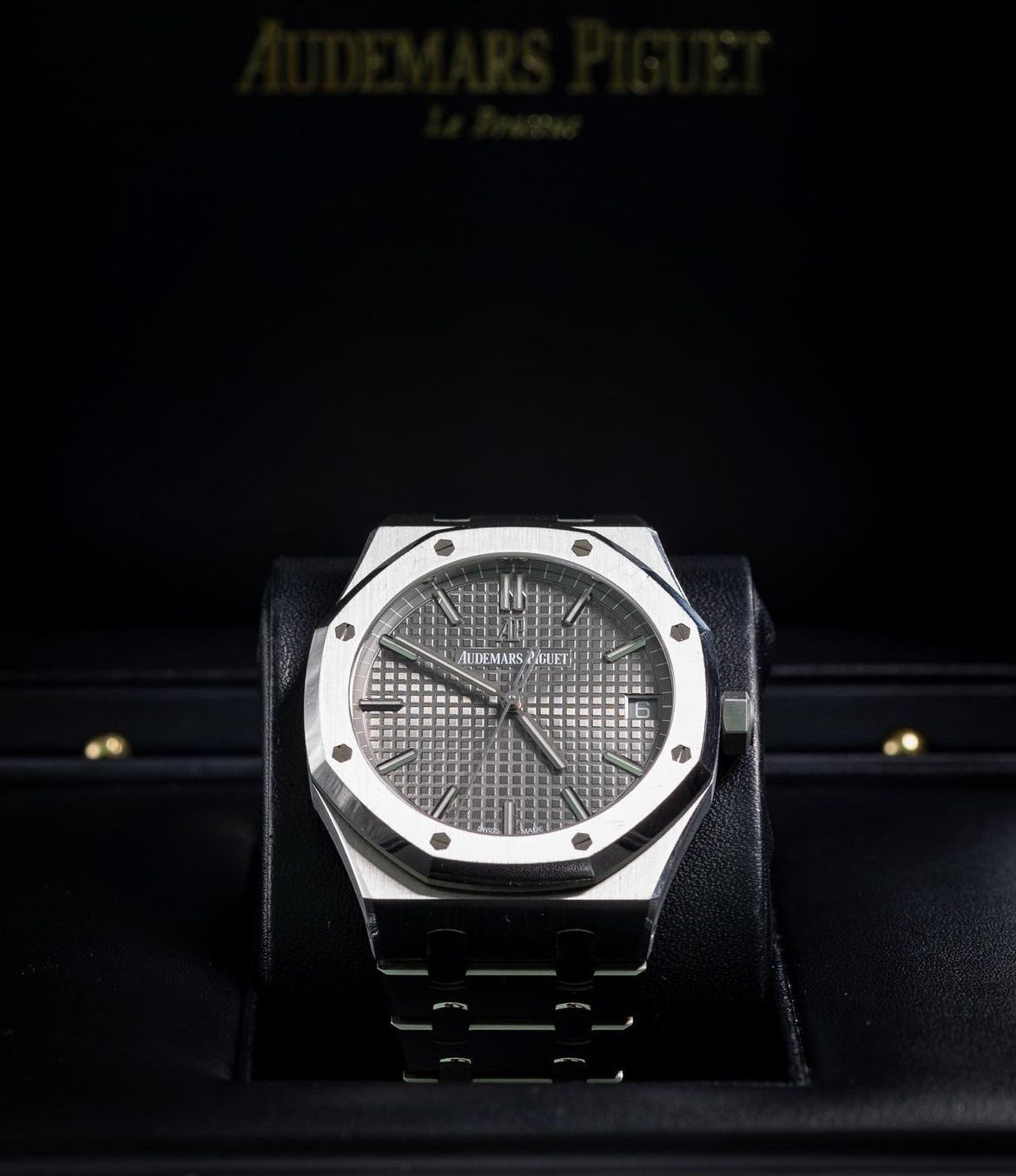 AUDEMARS PIGUET ROYAL OAK GREY DIAL