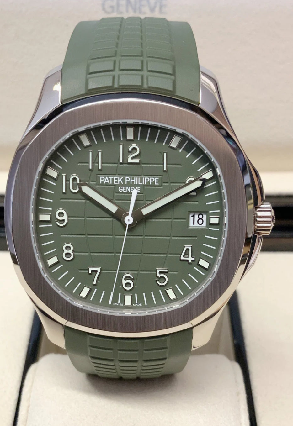 PATEK PHILIPPE AQUANAUT MILITARY