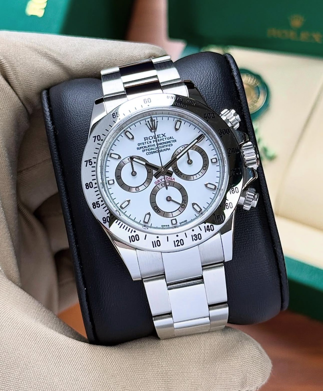 ROLEX DAYTONA WHITE DIAL