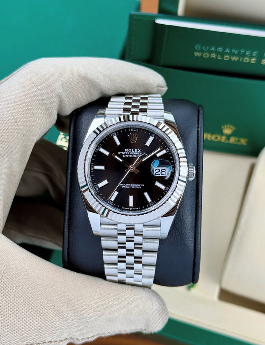 ROLEX DATEJUST JUBILÈE BLACK DIAL